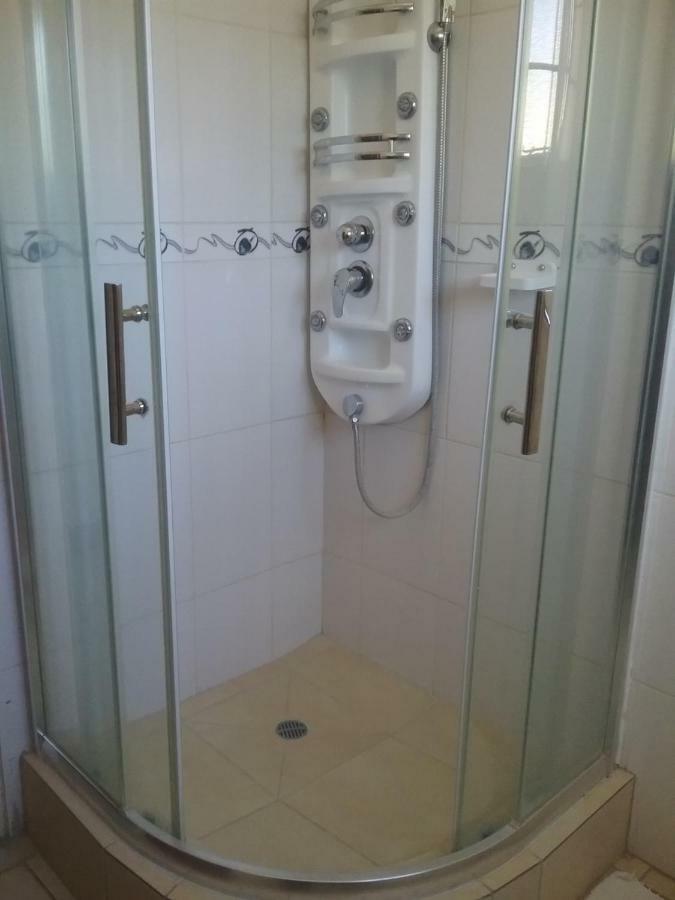 The Star B&B Jwaneng Luaran gambar